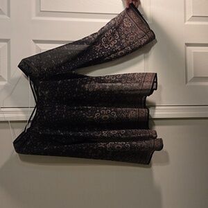 Charming Charlie Boho Printed Flowy Top with flowy sleeves - Medium